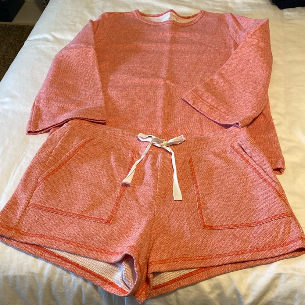 Lou & Grey (Loft) EUC 2 piece shorts & top